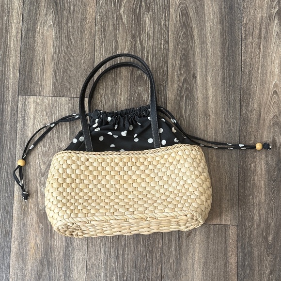 Handbags - Stylish Black and Tan Women's Bag